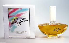 Oscar de la Renta Ruffles outlet Perfume