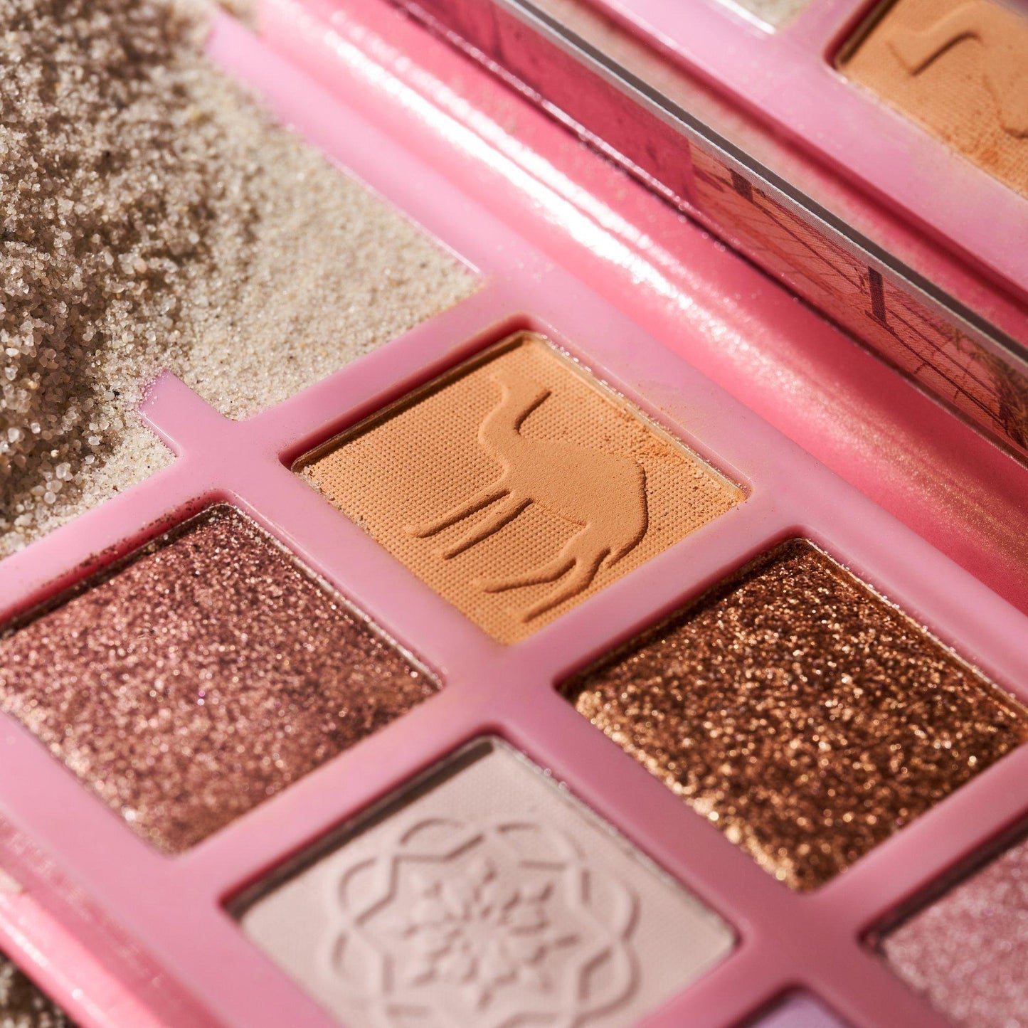 essence Welcome To Marrakesh Eyeshadow Palette