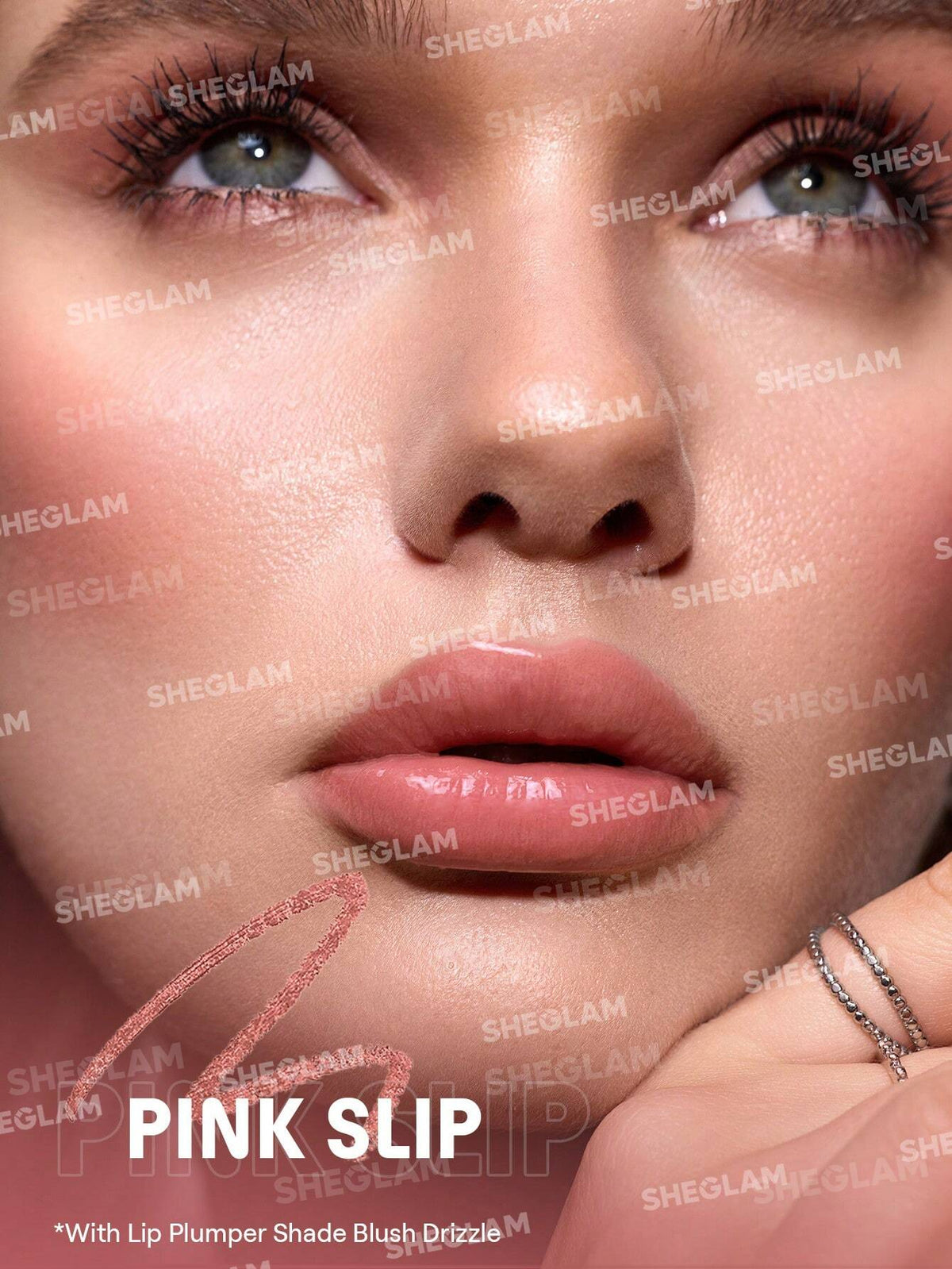 Bold Booster Plumping Lip Liner
