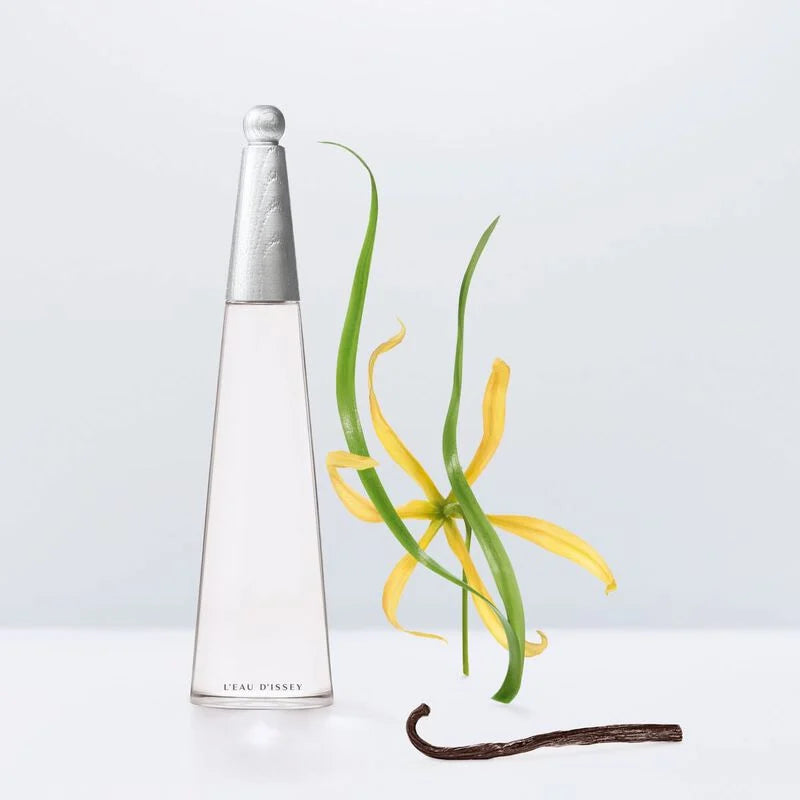Issey Miyake L’Eau d’Issey intense